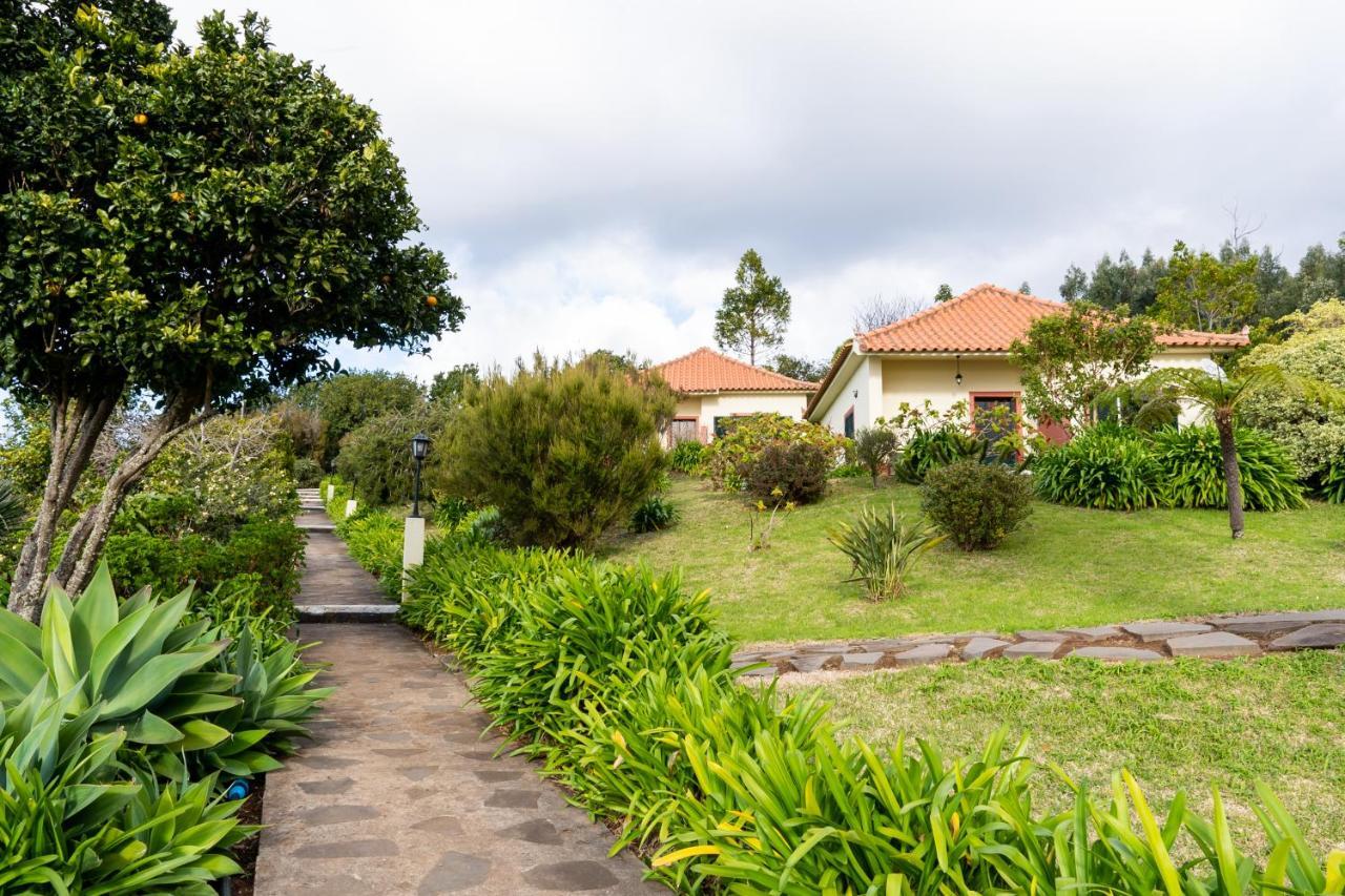 Bungalows Do Amparo Ponta do Pargo Kültér fotó